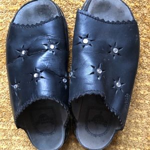 Dr. Martens vintage sandals!!